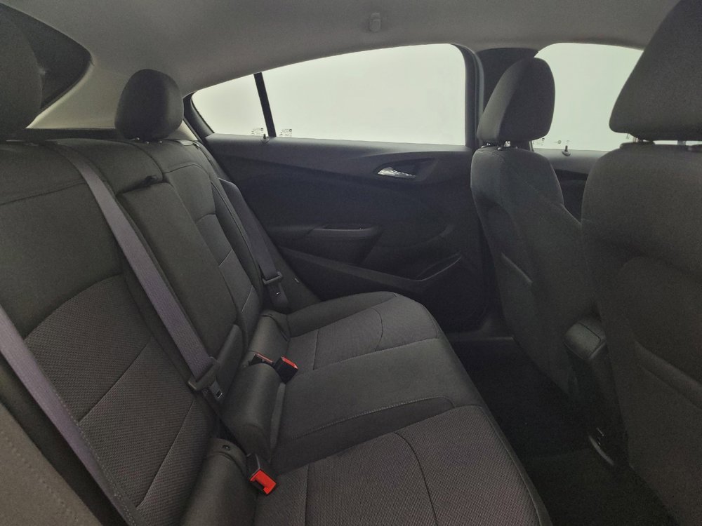Used 2017 Chevrolet Cruze LT w/ Convenience Package image 19