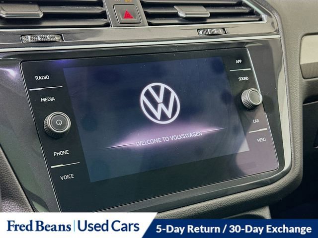 Used 2022 Volkswagen Tiguan SE image 14