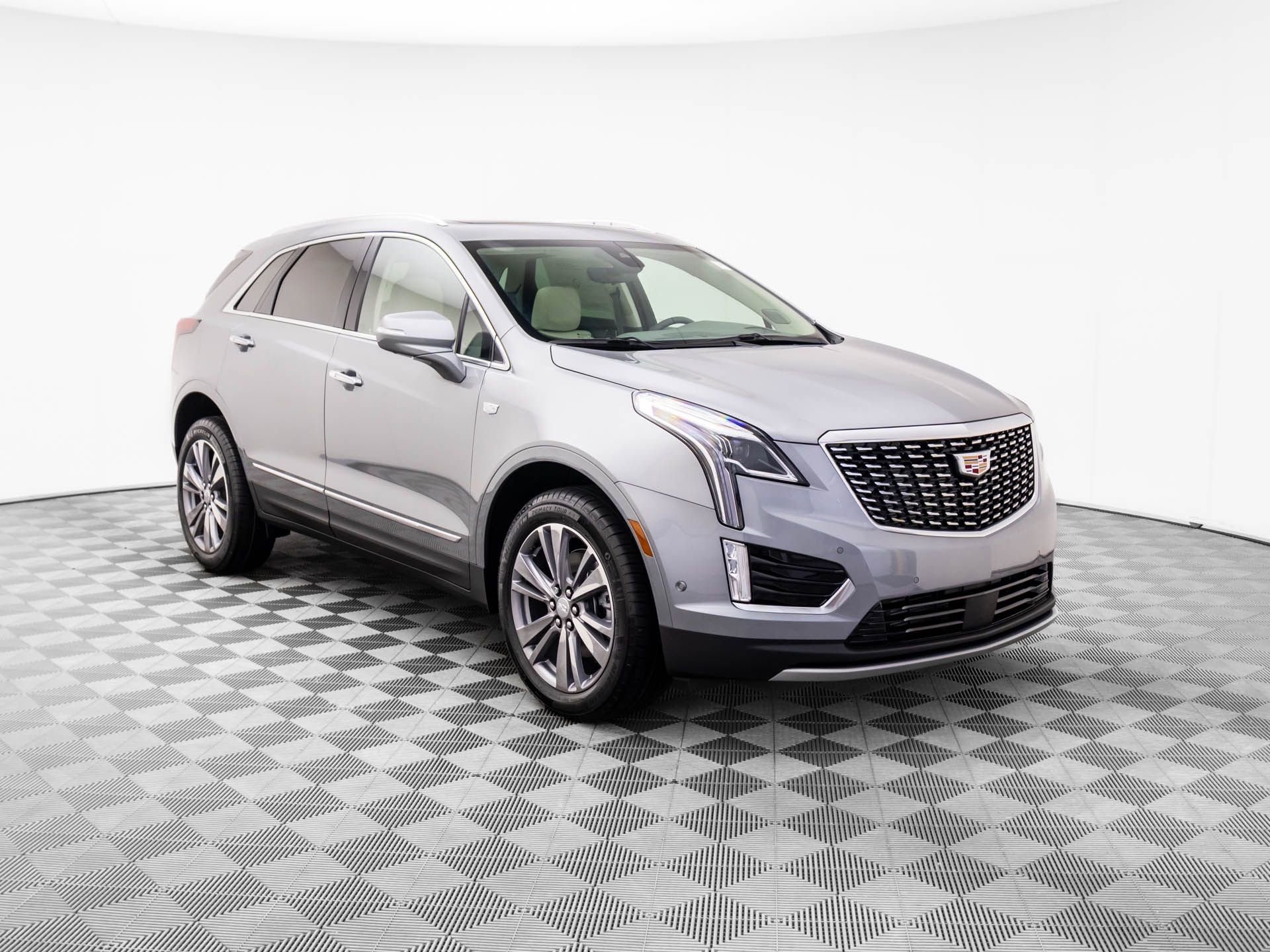New 2026 Cadillac XT5 Premium Luxury w/ Driver Assist Package image 8