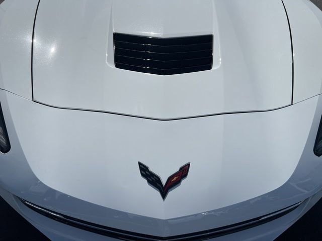 Used 2014 Chevrolet Corvette Z51 w/ 3LT Preferred Equipment Group image 12