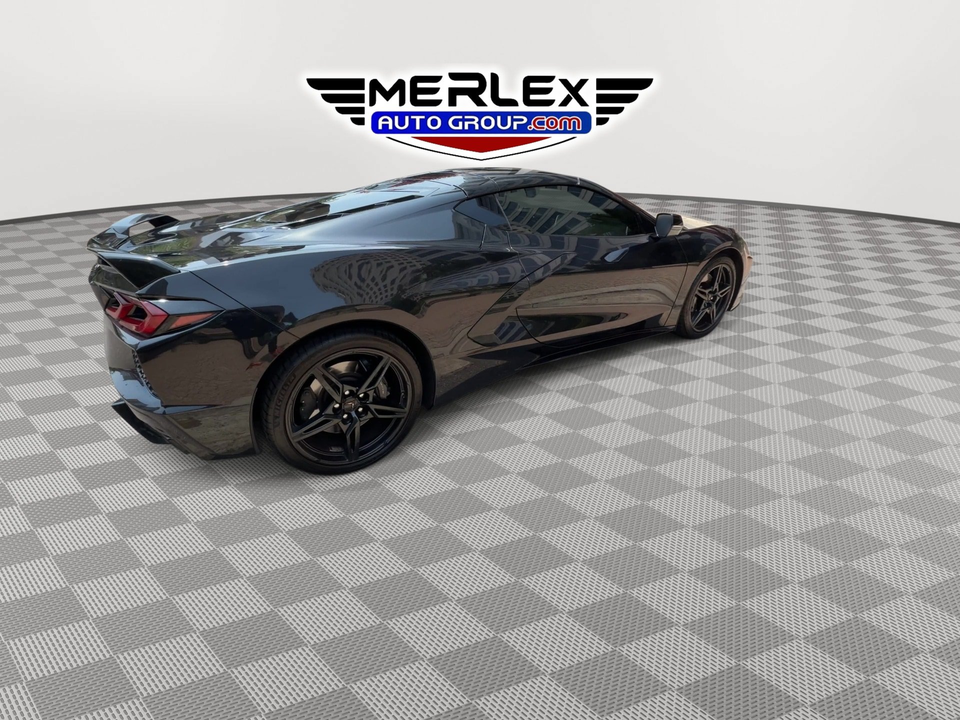 Used 2024 Chevrolet Corvette Stingray Preferred Cpe w/ Z51 Performance Package RWD image 9