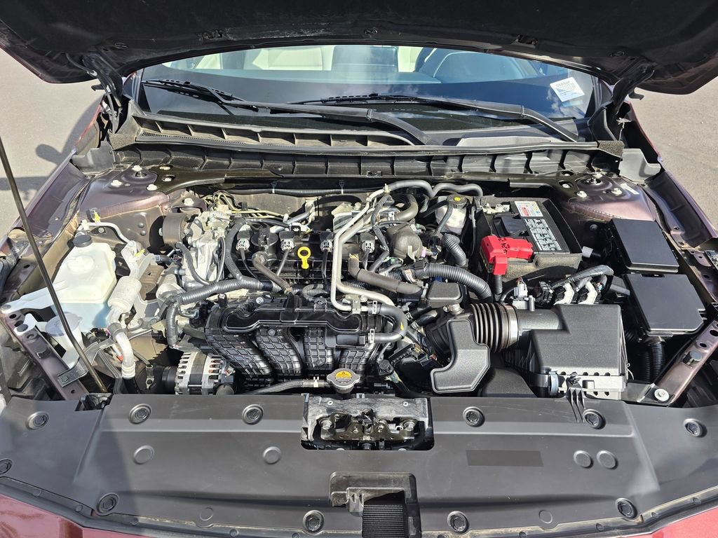 Used 2024 Nissan Altima 2.5 SV FWD image 10