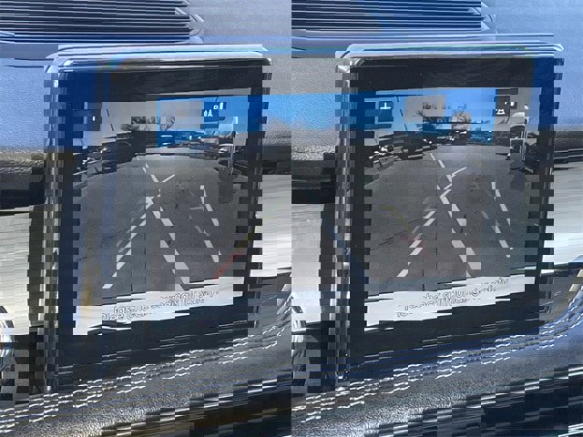 Used 2022 Lincoln Corsair Standard w/ Premium Package image 17