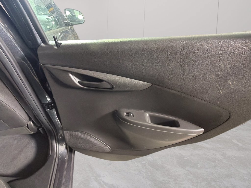 Used 2021 Chevrolet Spark LT FWD image 30
