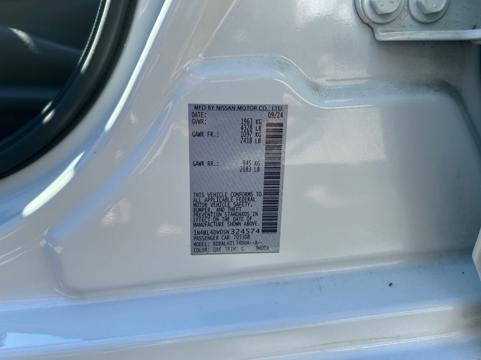 Used 2025 Nissan Altima 2.5 SV FWD image 23