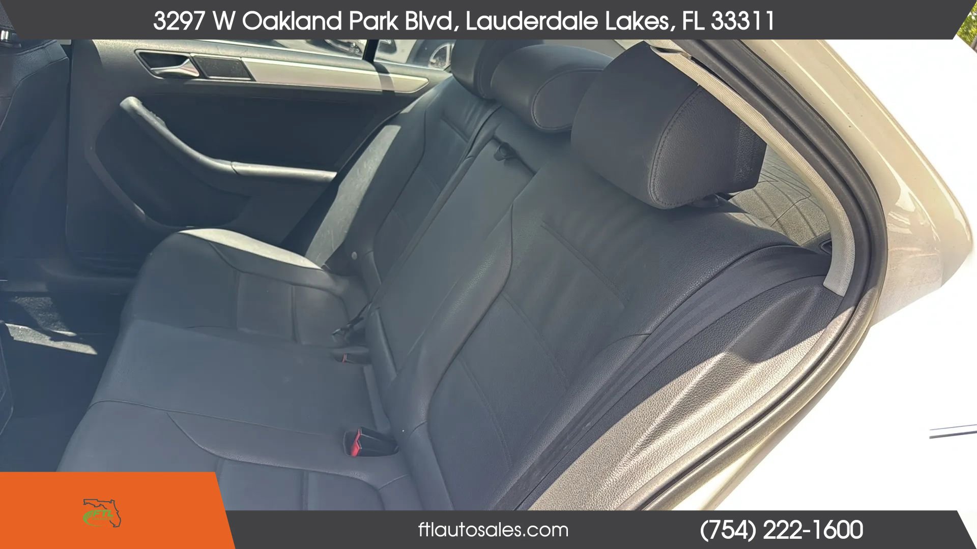 Used 2011 Volkswagen Jetta SEL image 27