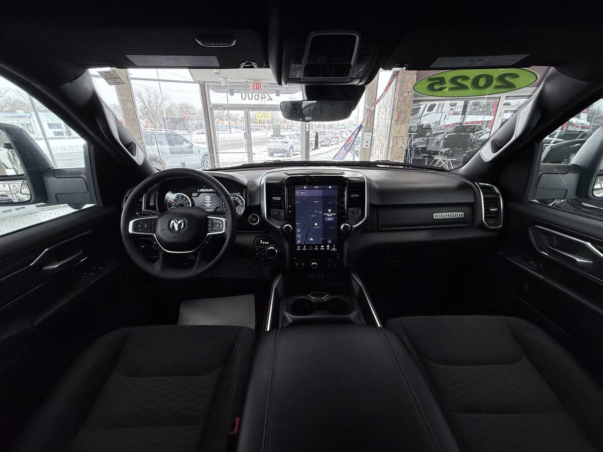 Used 2025 RAM 1500 Big Horn image 25