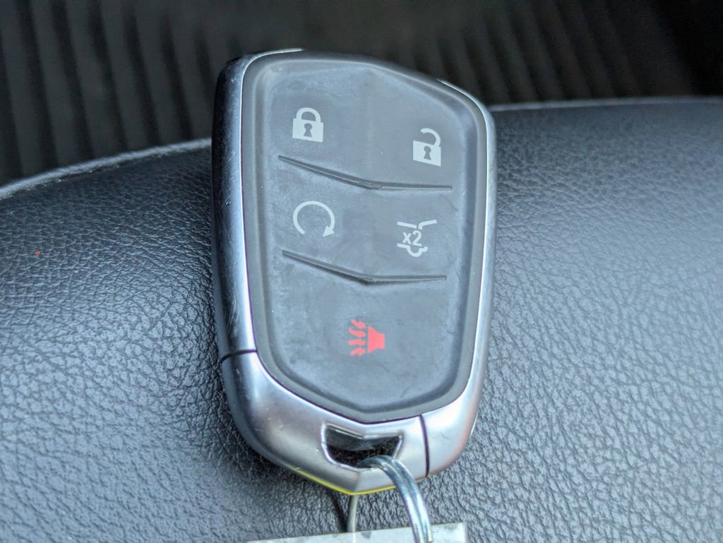 Certified 2023 Cadillac XT4 Sport w/ Cold Weather Package image 33