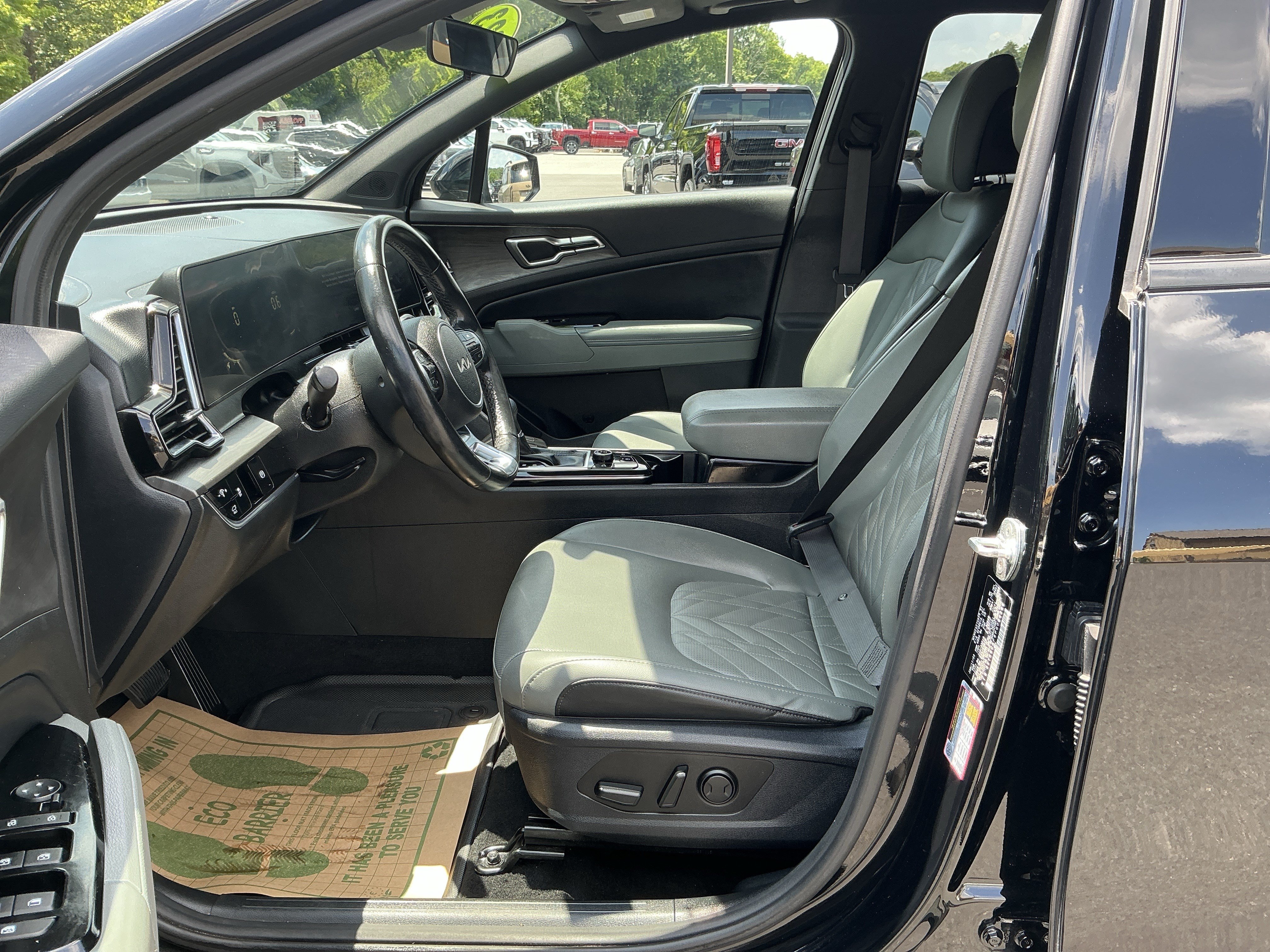 Certified 2023 Kia Sportage X-Line w/ X-Line Premium Package AWD/4WD image 15