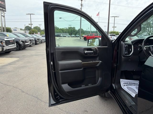 Used 2021 Chevrolet Silverado 1500 LT AWD/4WD image 13