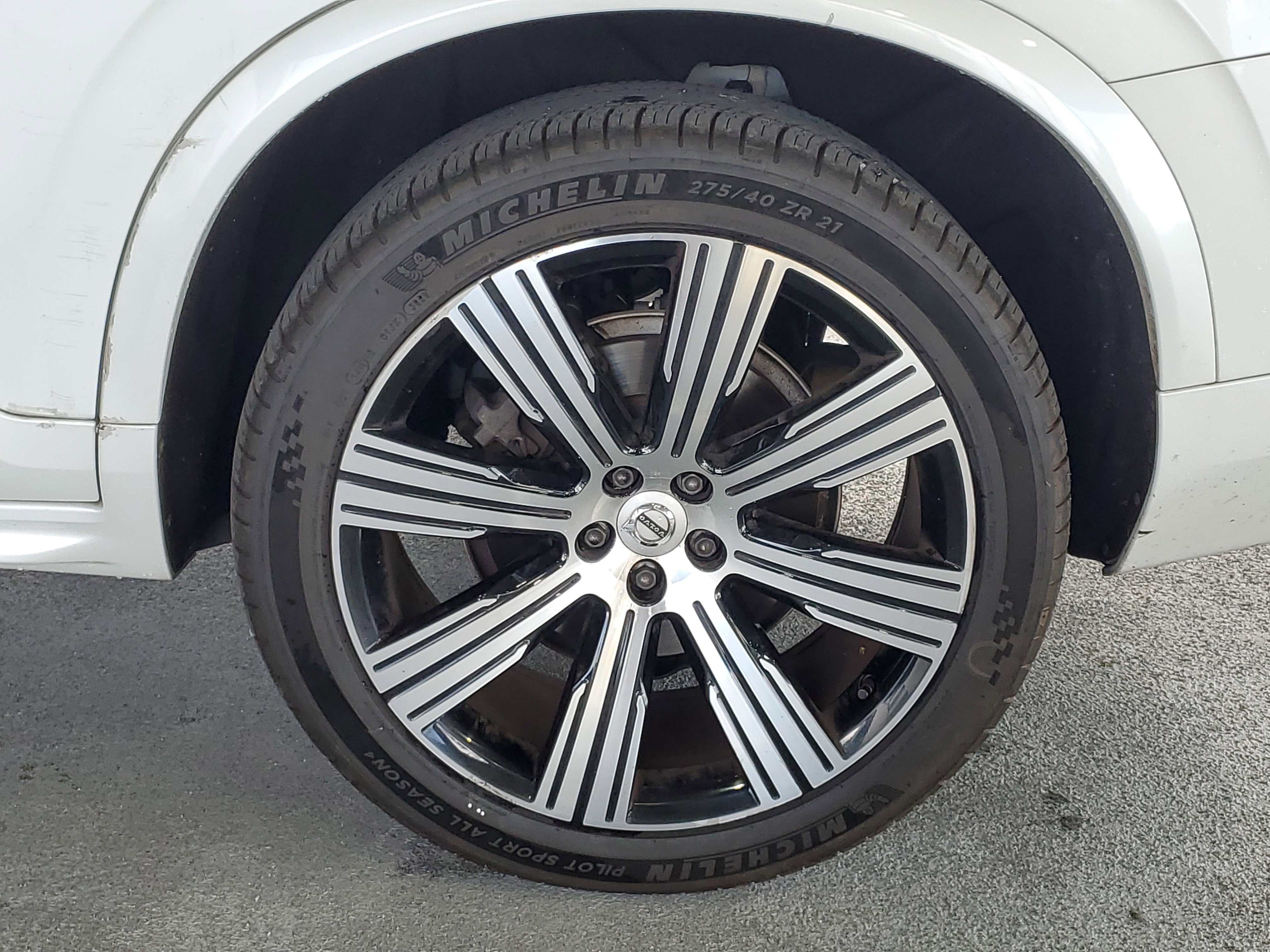 Used 2021 Volvo XC90 T6 Inscription w/ Protection Package AWD/4WD image 7