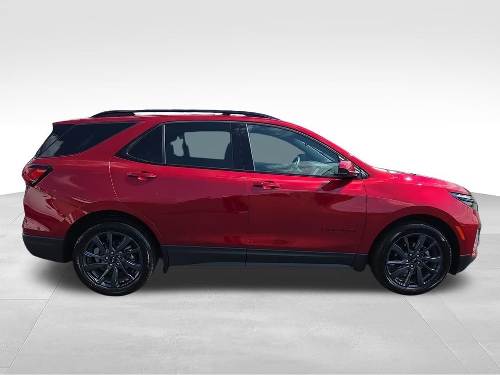 Used 2024 Chevrolet Equinox RS FWD image 4