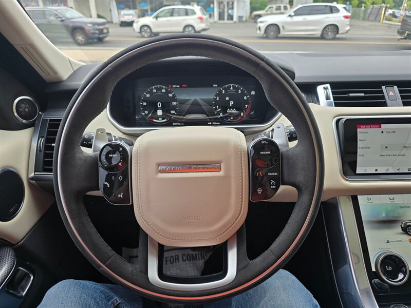 Used 2022 Land Rover Range Rover Sport HST AWD/4WD image 37