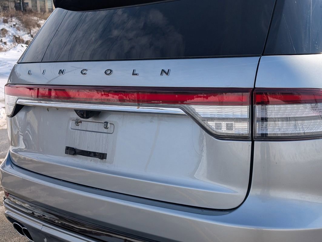 Used 2023 Lincoln Aviator Black Label w/ Jet Package image 33