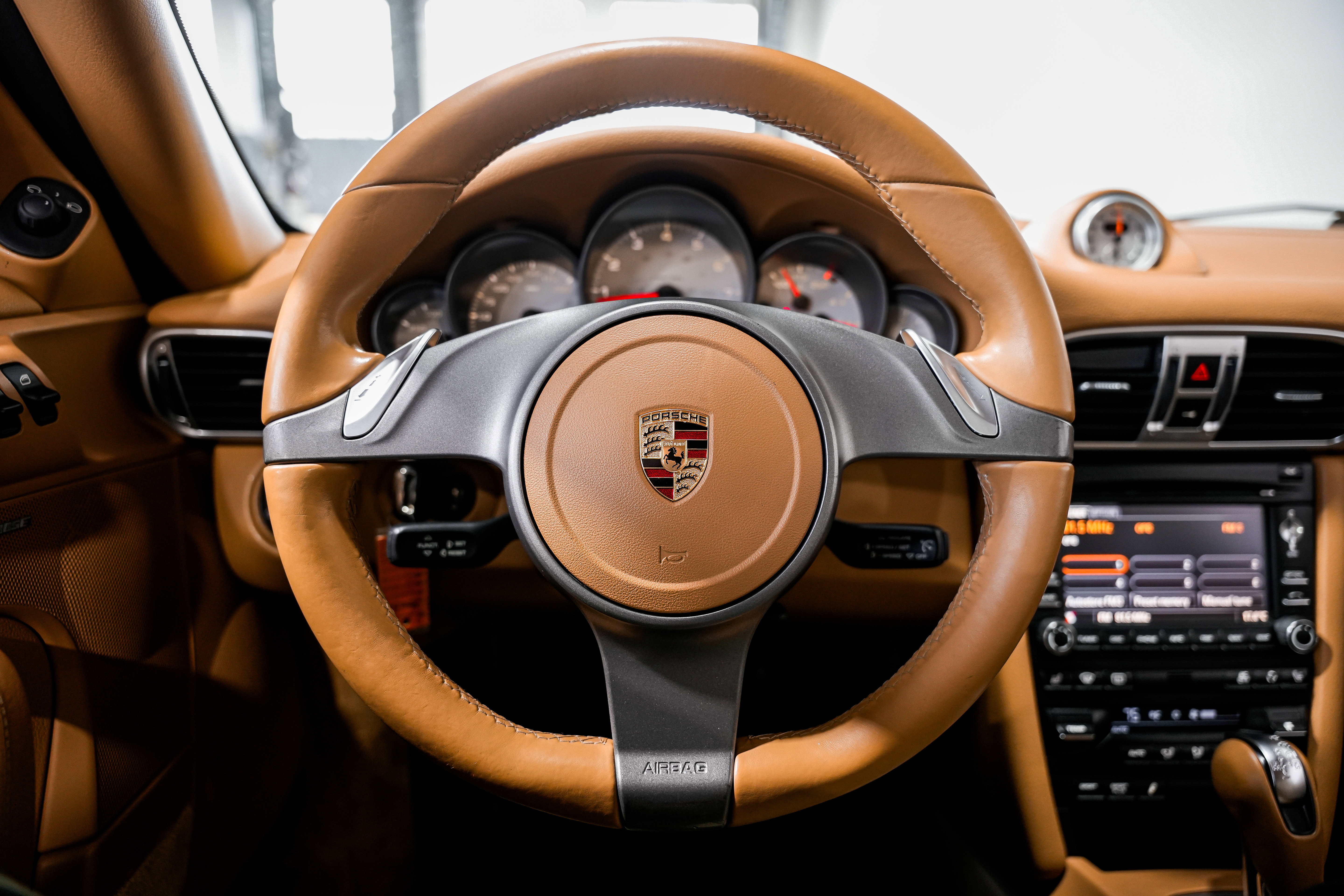 Used 2010 Porsche 911 Carrera S image 10