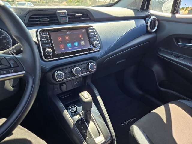 Used 2025 Nissan Versa SV FWD image 15