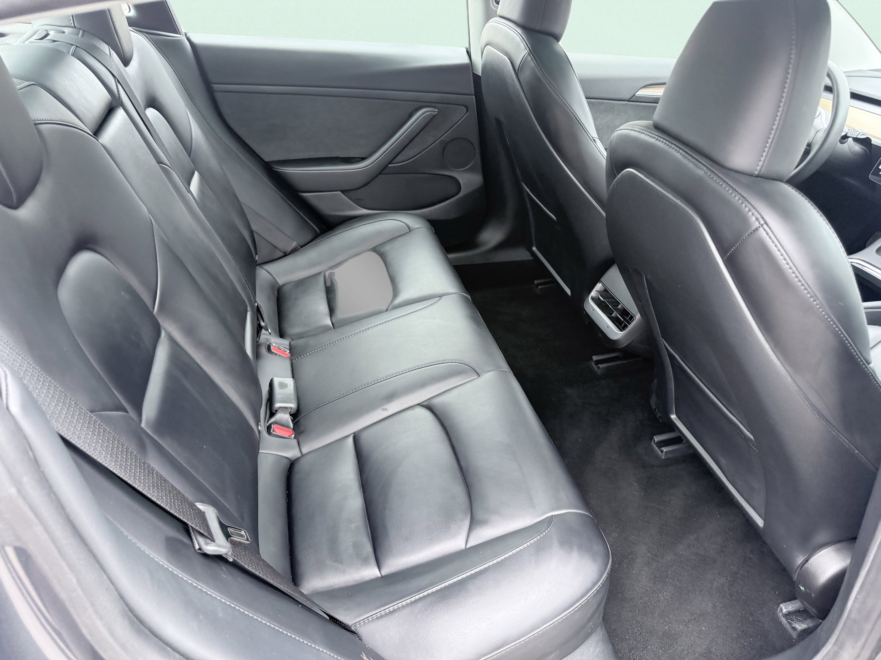 Used 2023 Tesla Model 3 Standard Range image 39