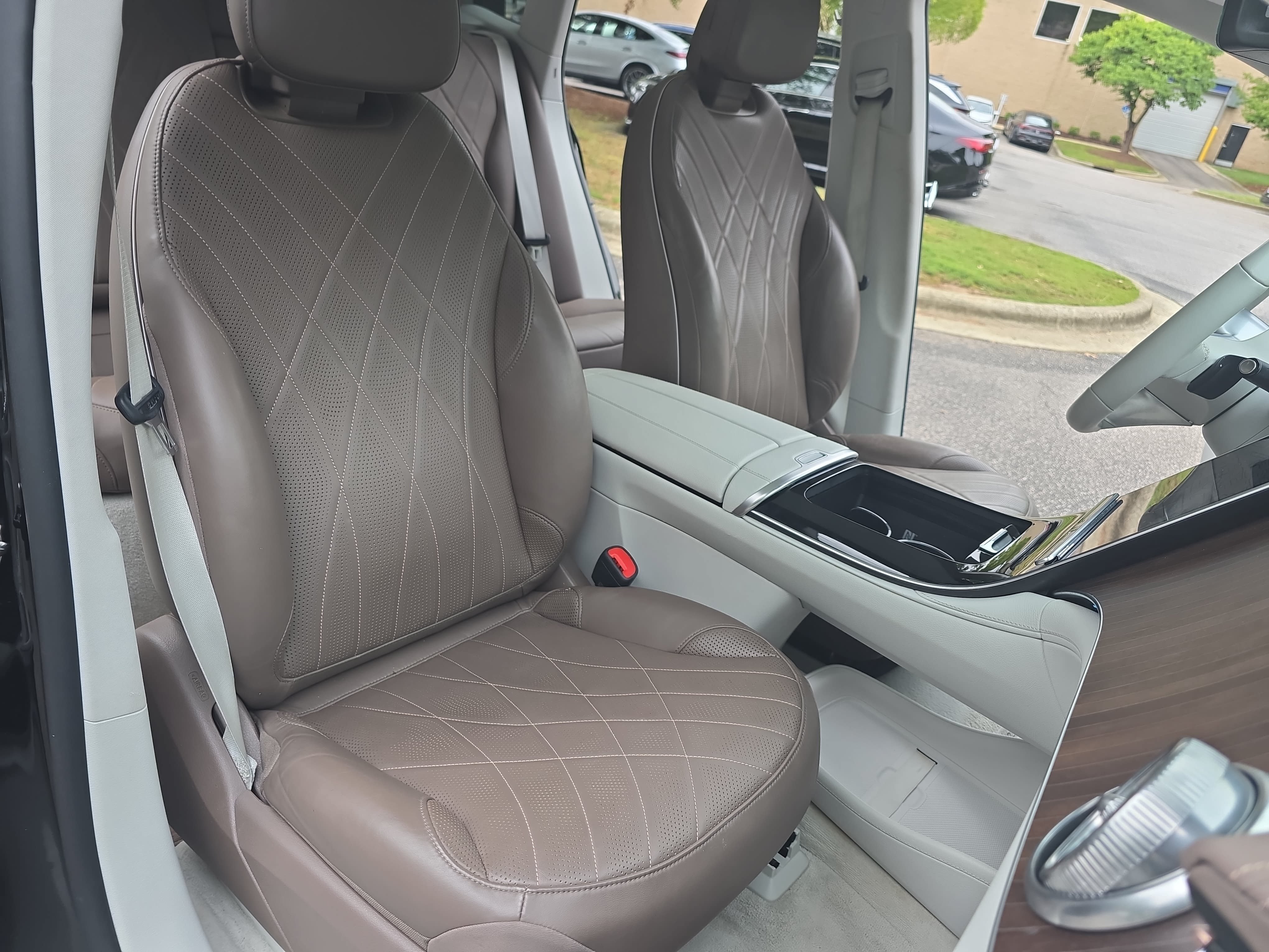 Certified 2023 Mercedes-Benz EQE 350+ SUV image 10