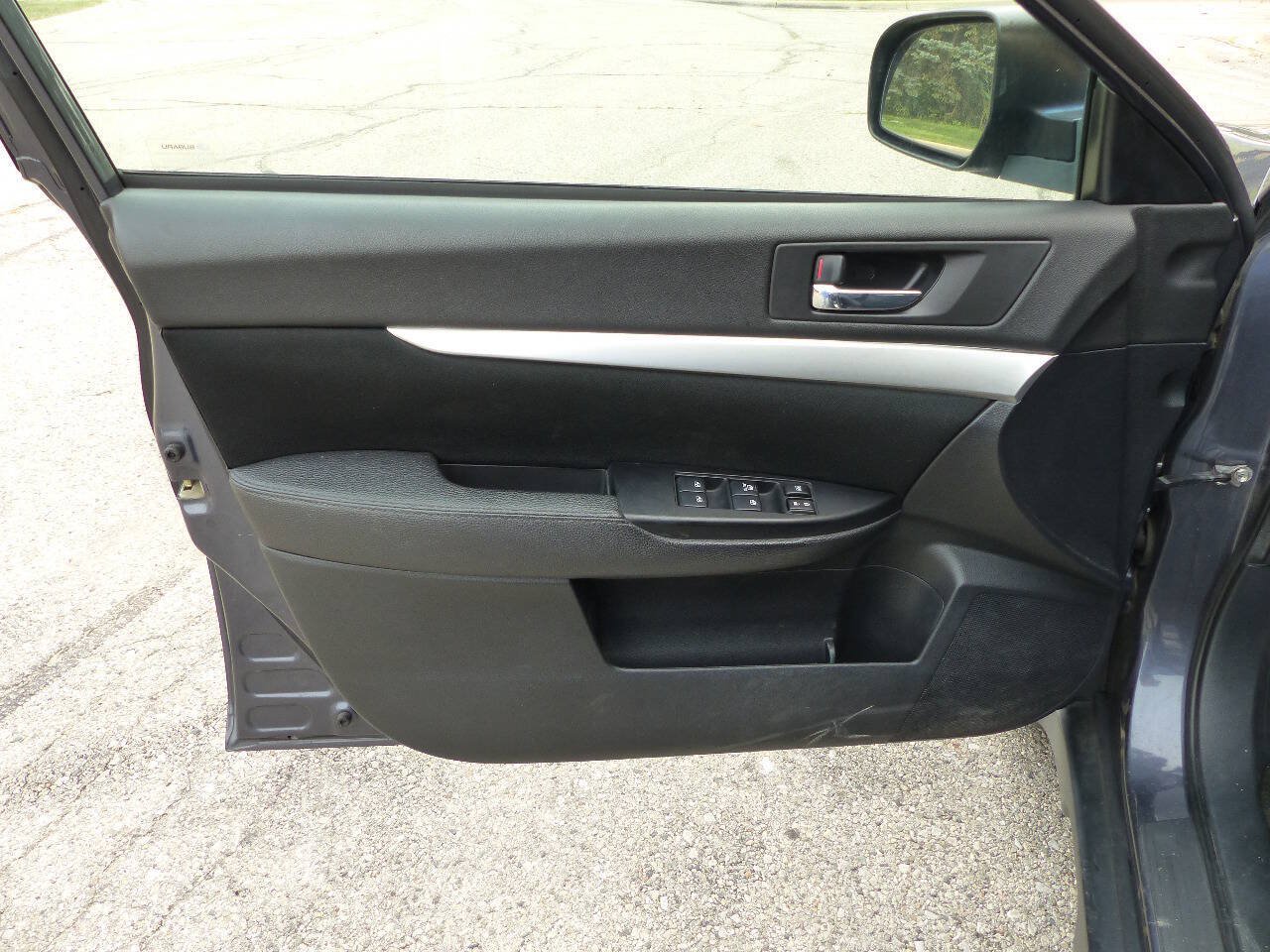 Used 2014 Subaru Outback 2.5i w/ Popular Package #1A AWD/4WD image 19