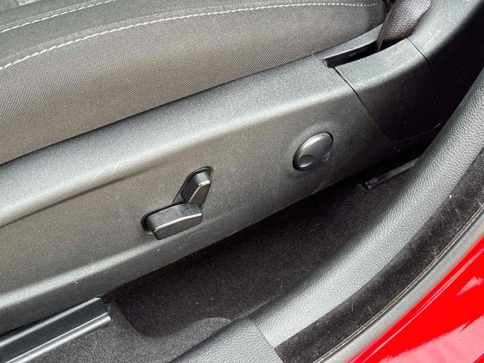 Certified 2023 Dodge Charger GT RWD image 18