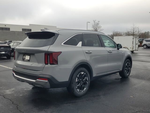 New 2026 Kia Sorento S w/ S Panoramic Sunroof Package image 4