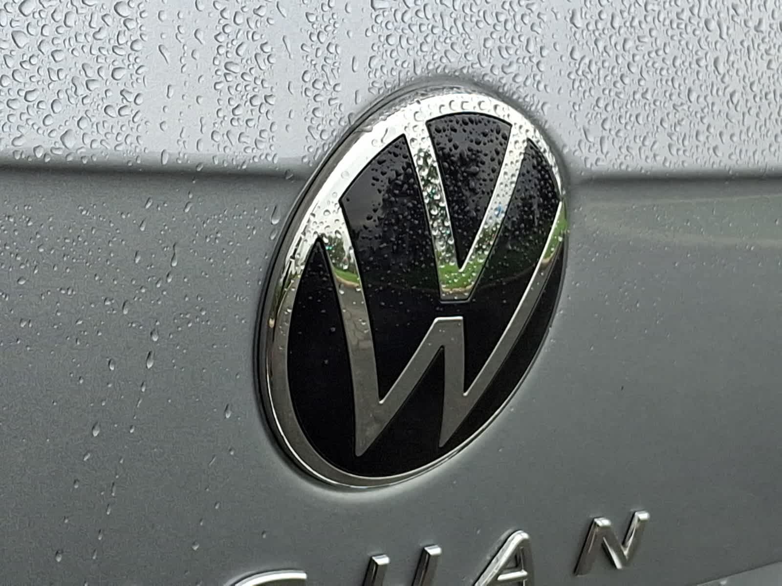 Used 2023 Volkswagen Tiguan SE w/ Panoramic Sunroof Package AWD/4WD image 30