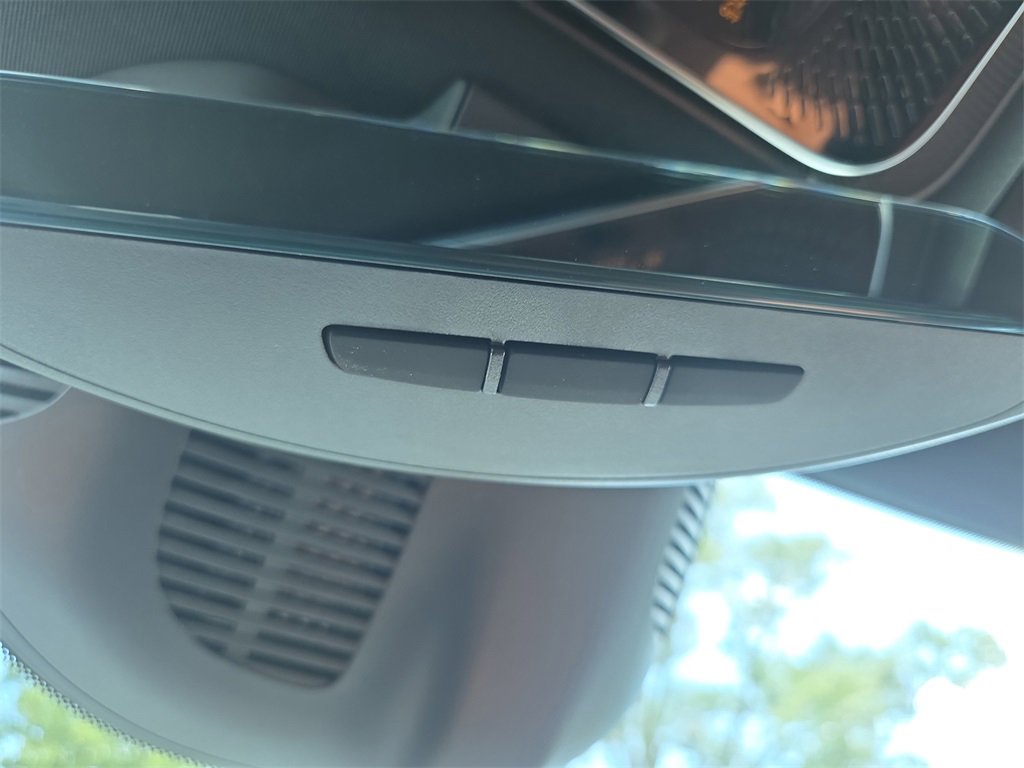 New 2025 Mercedes-Benz C 300 4MATIC Sedan image 24