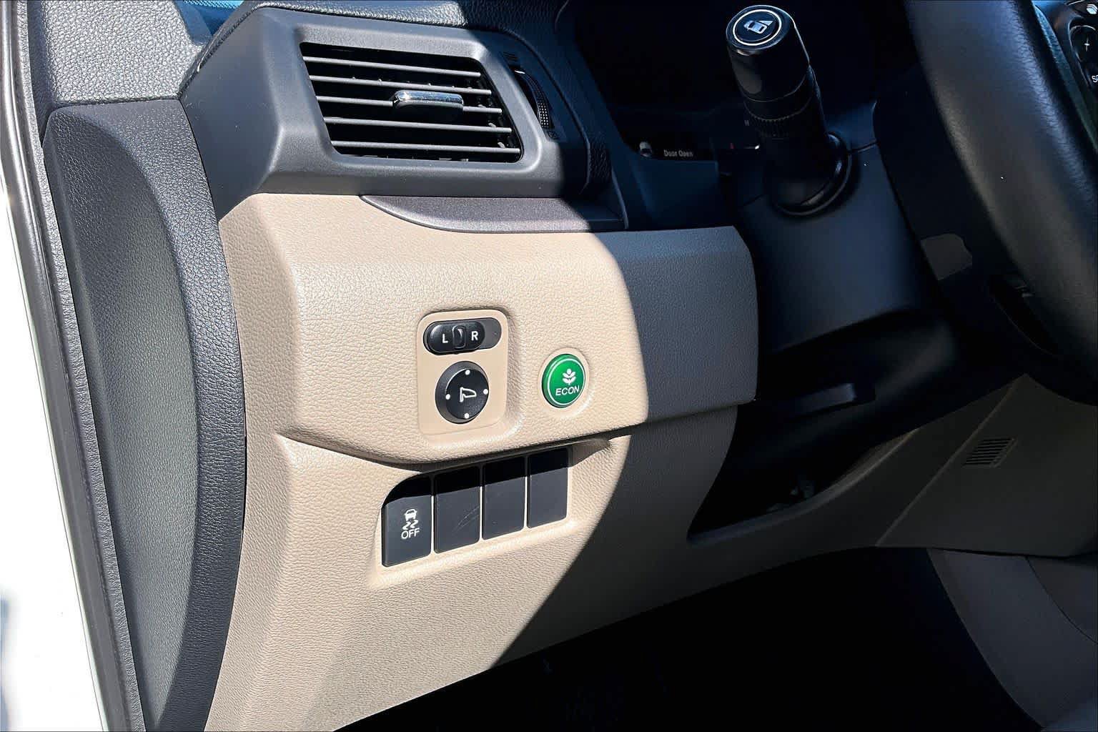 Used 2017 Honda Pilot EX-L image 37