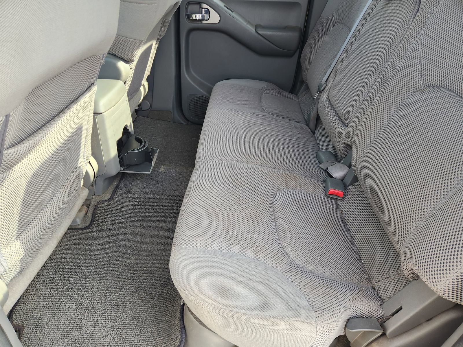 Used 2006 Nissan Frontier SE w/ (P01) Power Pkg image 33