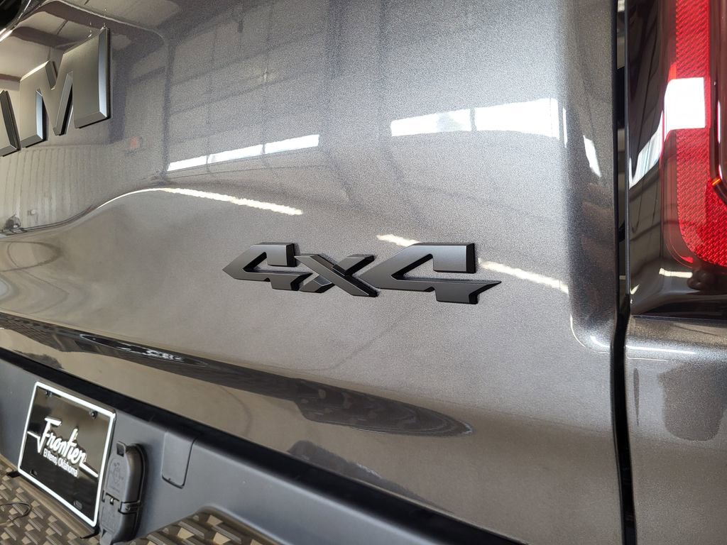 New 2026 RAM 1500 Laramie w/ Night Edition AWD/4WD image 14