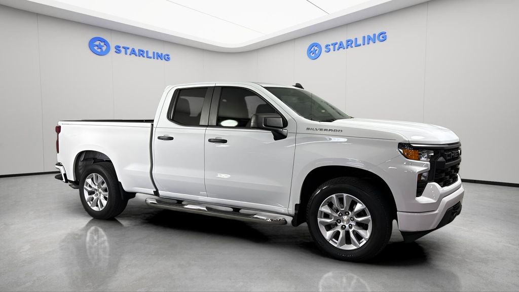 Used 2024 Chevrolet Silverado 1500 Custom image 12