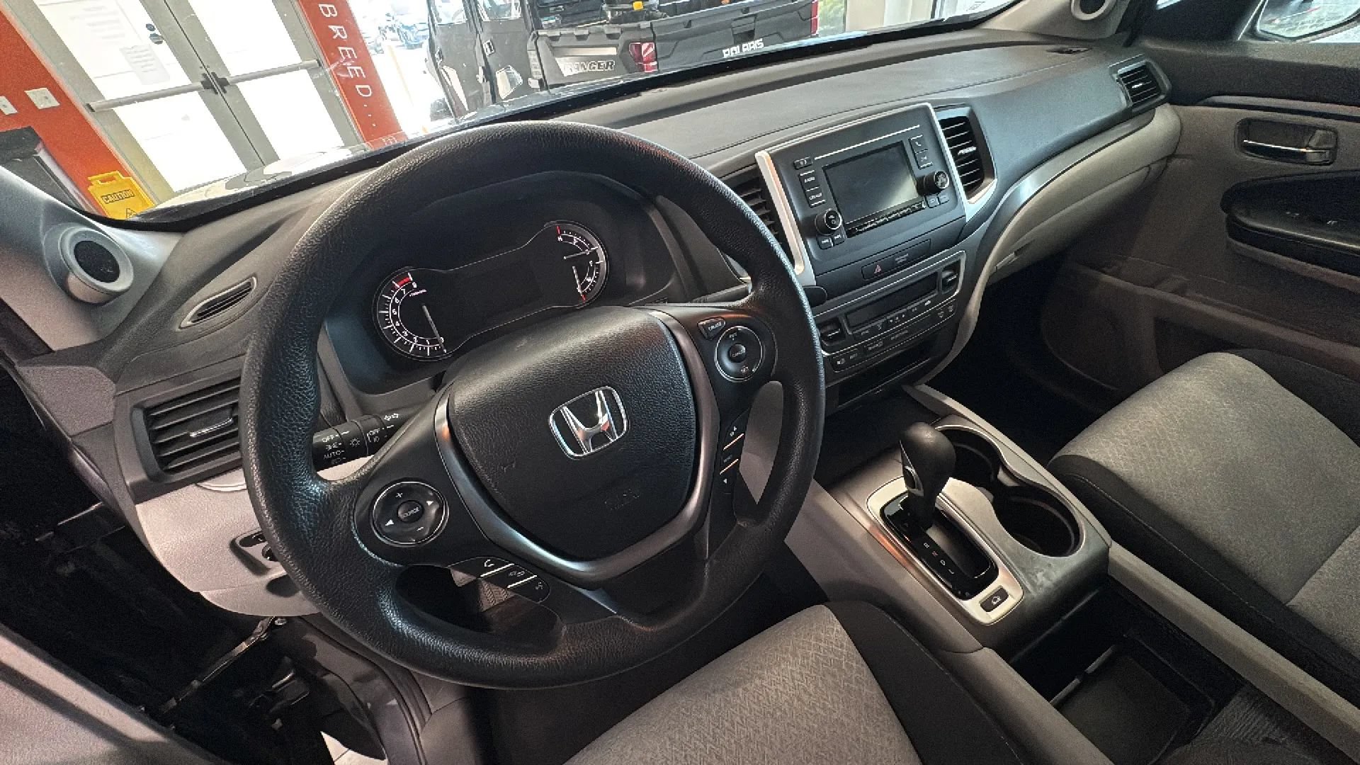 Used 2017 Honda Ridgeline RTS image 31