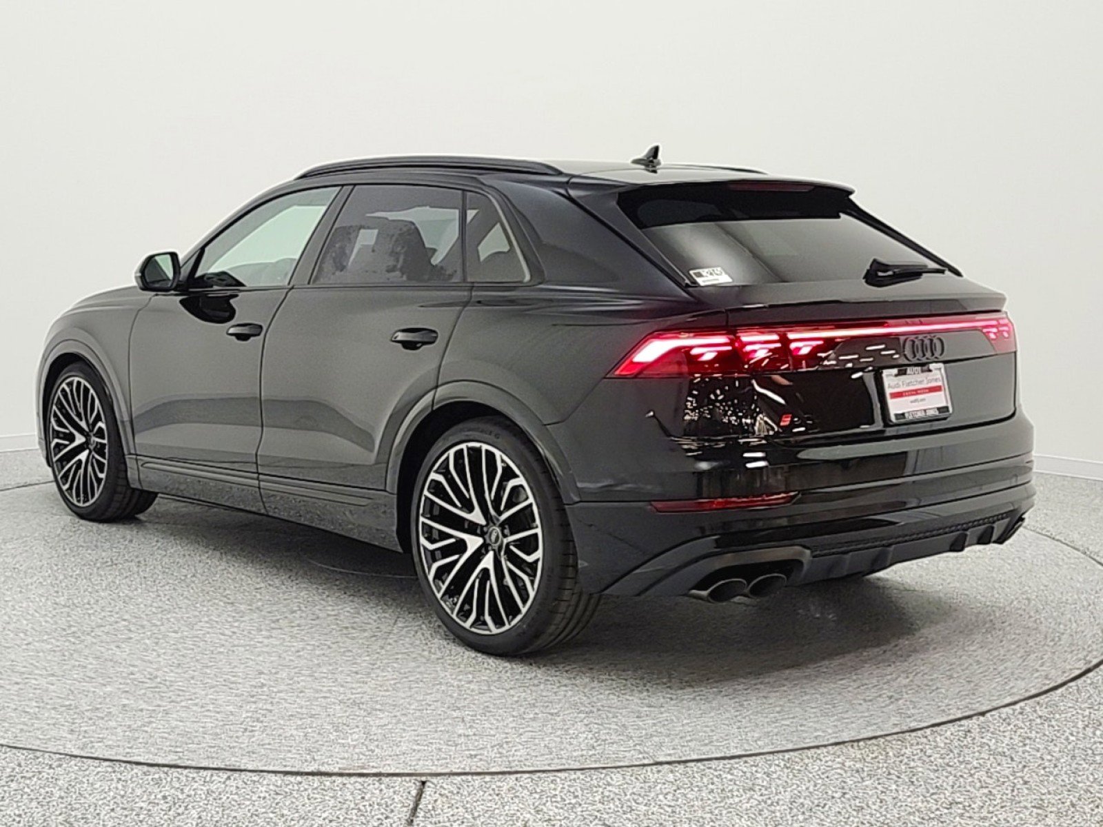 New 2026 Audi SQ8 Prestige image 7