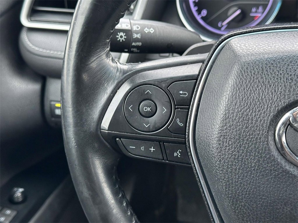 Used 2020 Toyota Camry SE image 20