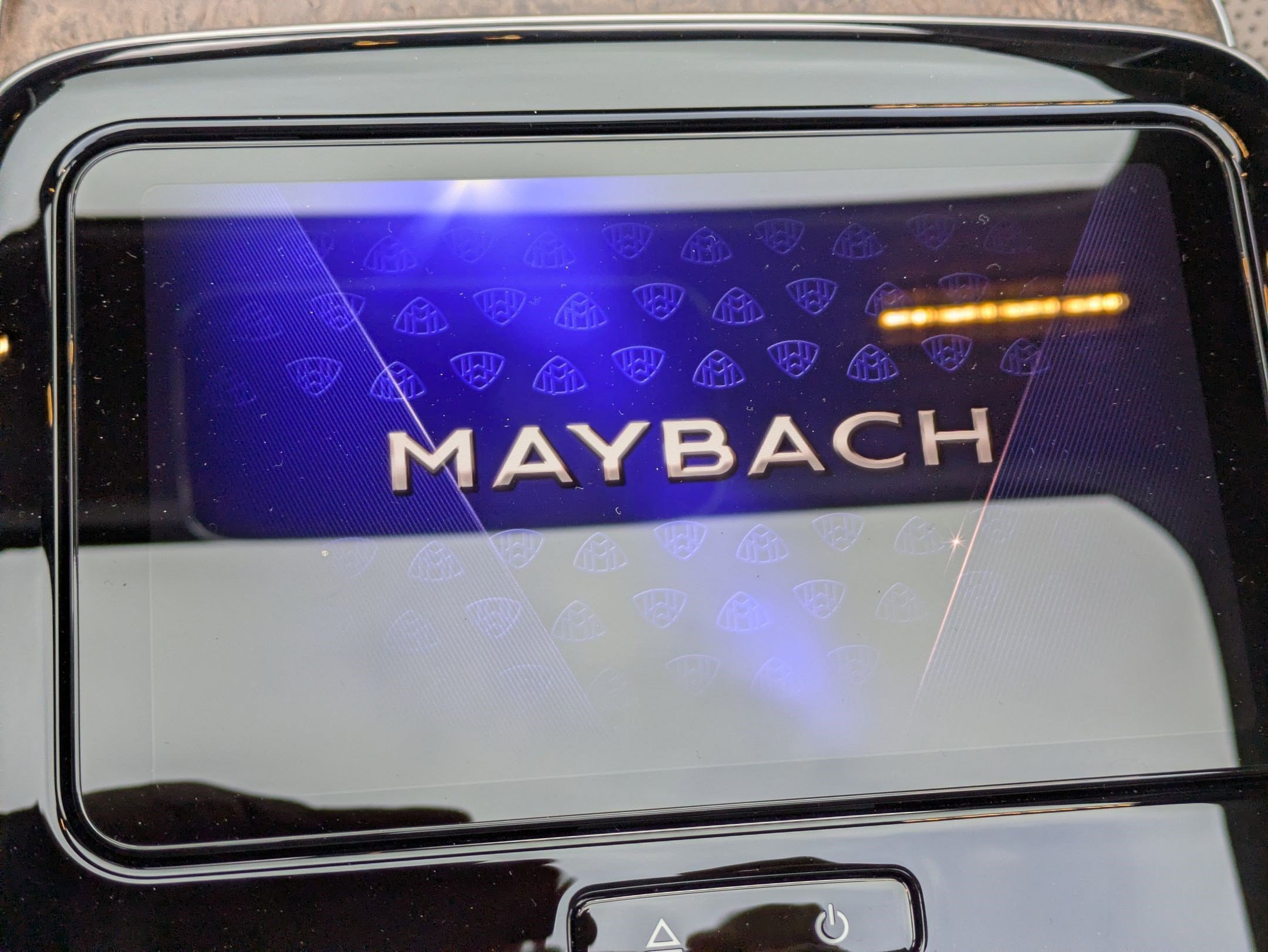 Used 2024 Mercedes-Benz Maybach EQS 680 4MATIC image 28