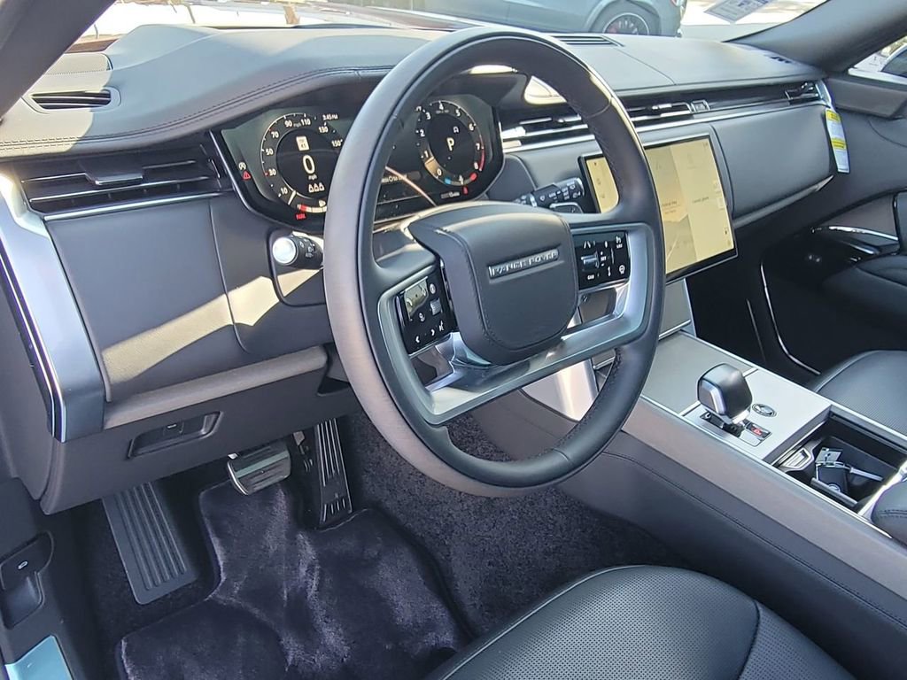 New 2026 Land Rover Range Rover SV image 25