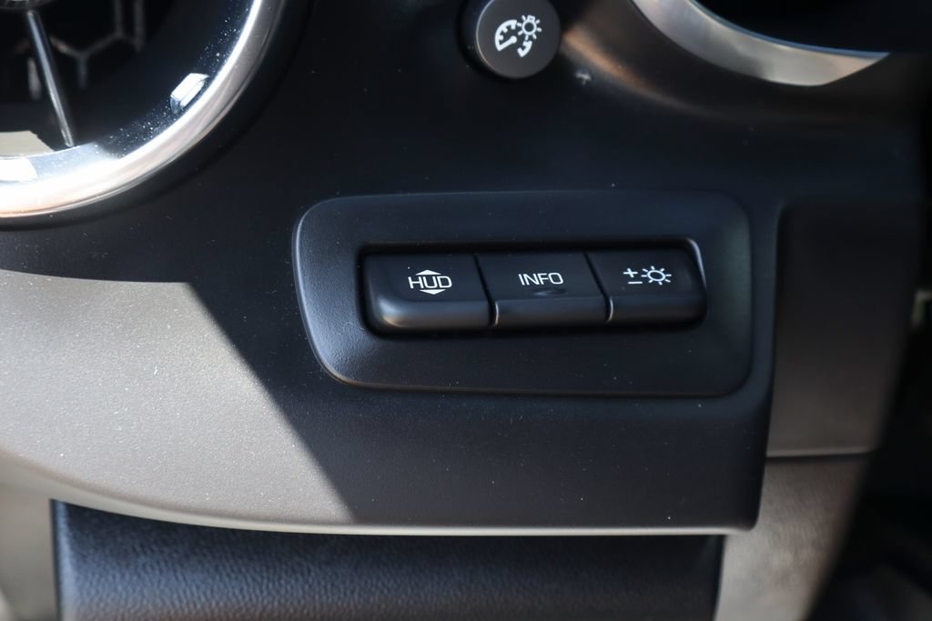 Used 2021 Chevrolet Camaro SS RWD image 23