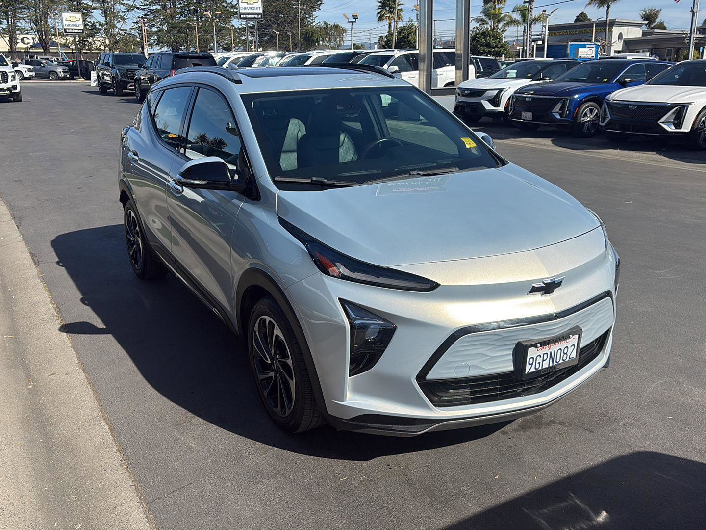 Used 2023 Chevrolet Bolt EUV Premier w/ Sun & Sound Package image 15