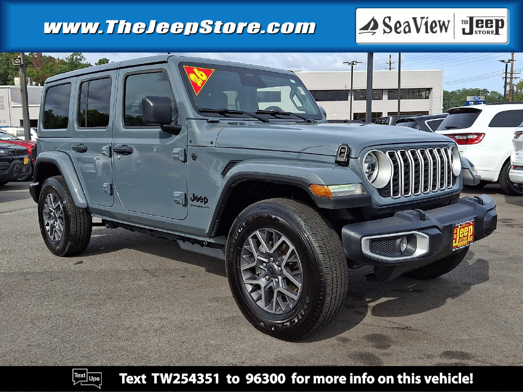 Certified 2026 Jeep Wrangler Unlimited Sahara AWD/4WD image 1