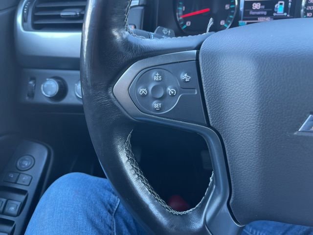 Used 2018 Chevrolet Suburban LT image 34