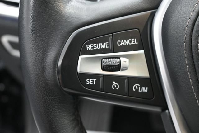 Used 2023 BMW X5 xDrive40i w/ Premium Package AWD/4WD image 12