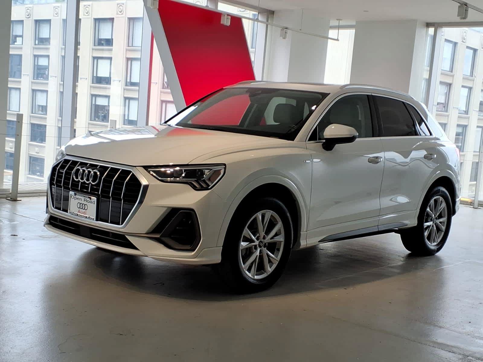 Used 2023 Audi Q3 2.0T Premium w/ Convenience Package
