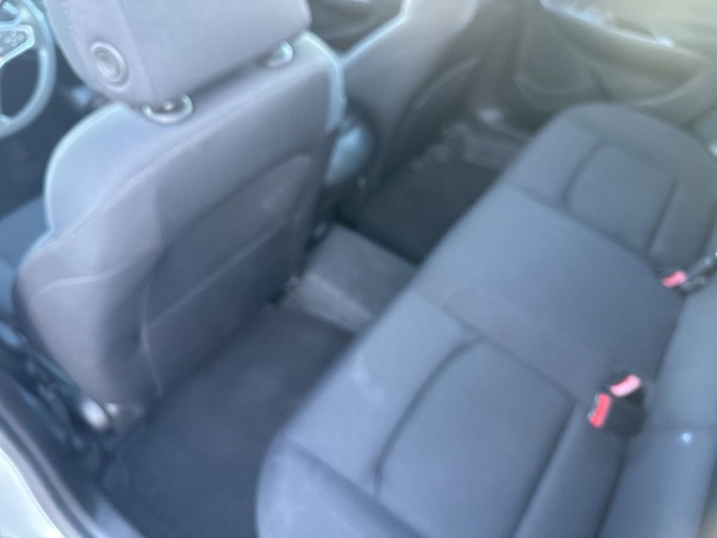 Used 2025 Chevrolet Malibu LS image 24