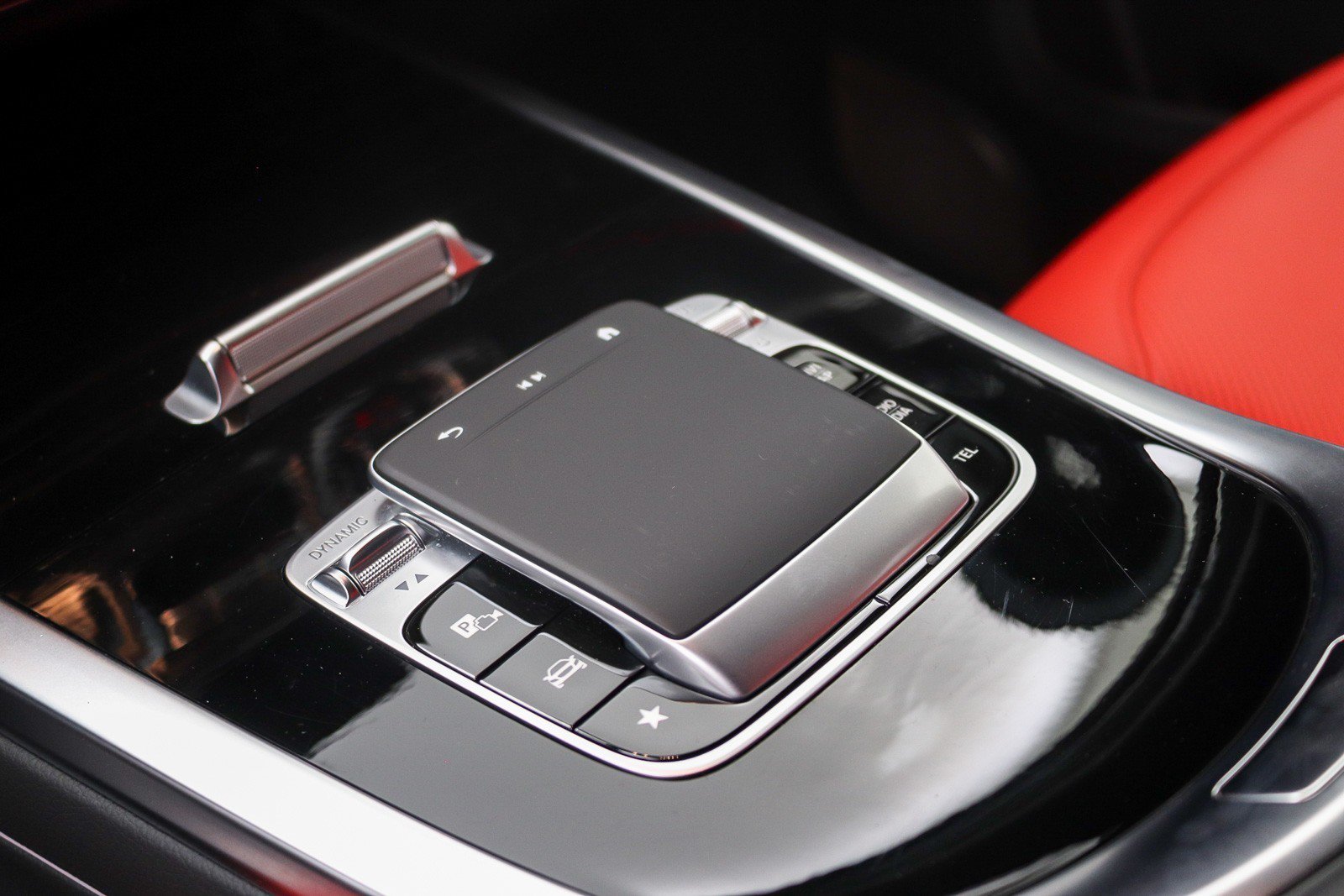 Used 2025 Mercedes-Benz G 550 image 35
