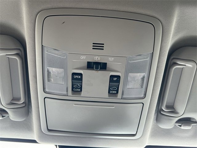 Used 2016 Toyota RAV4 Limited w/ Advanced Technology Package image 24