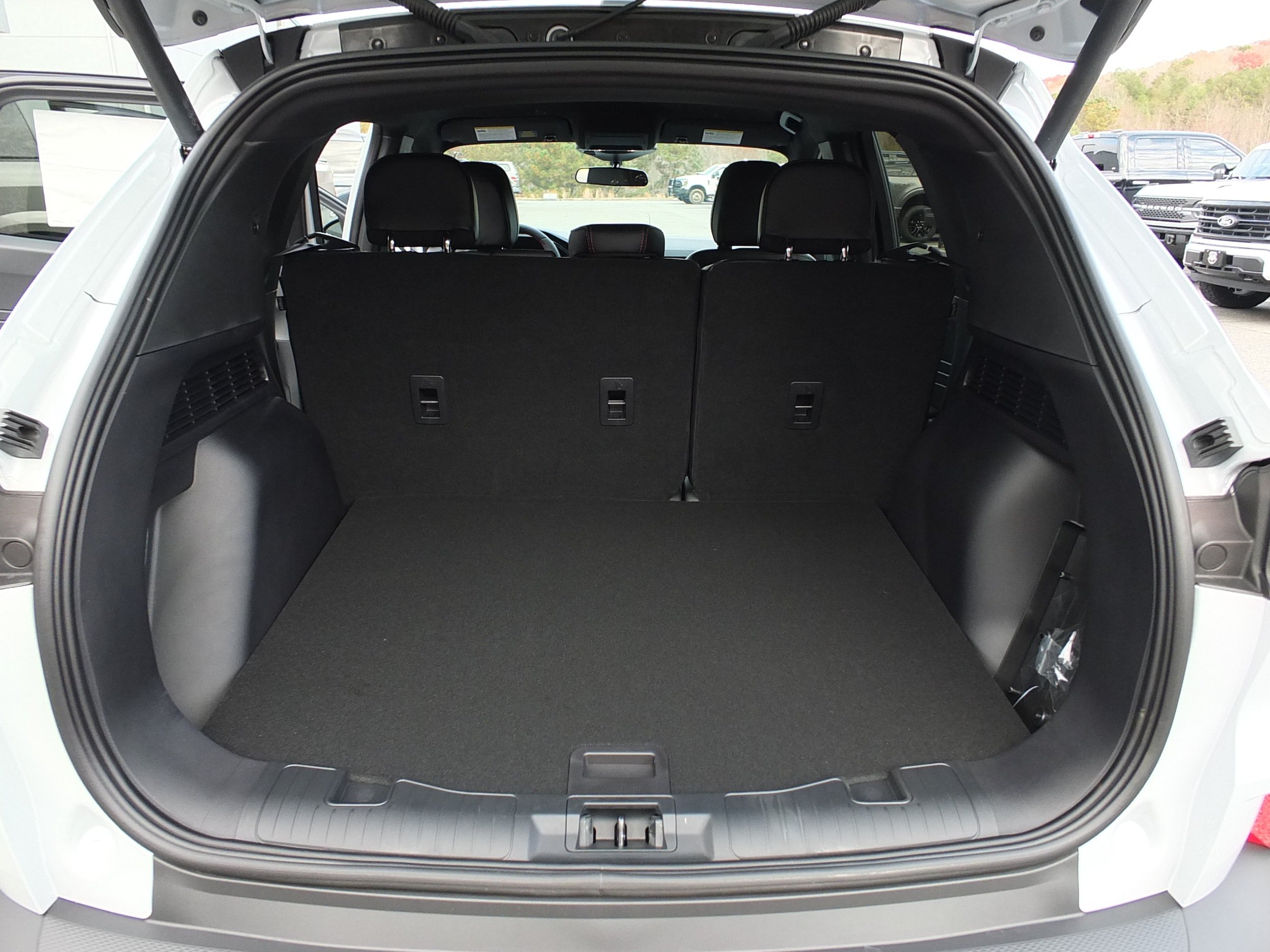 New 2026 Ford Escape ST-Line w/ Tech Pack #1 AWD/4WD image 14