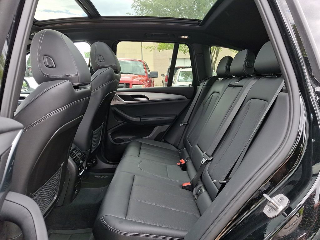 Used 2024 BMW X3 sDrive30i w/ Convenience Package RWD image 10