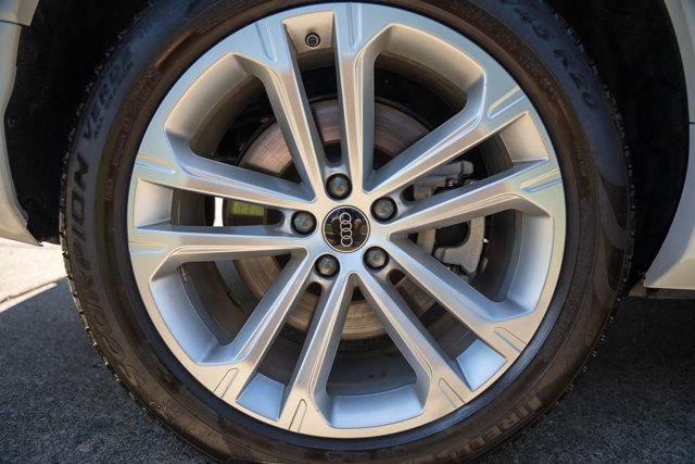 Used 2025 Audi Q7 2.0T Premium Plus AWD/4WD image 60