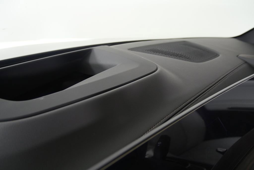 Used 2026 BMW X5 xDrive40i image 18