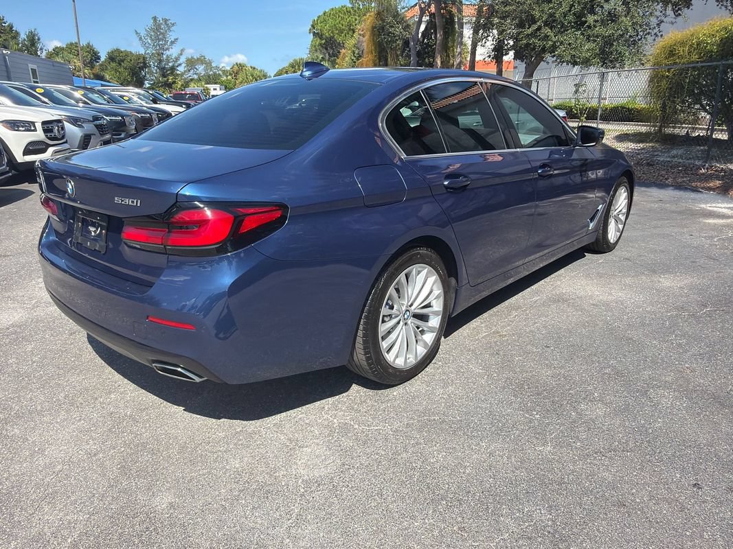 Used 2022 BMW 530i xDrive w/ Premium Package AWD/4WD image 5